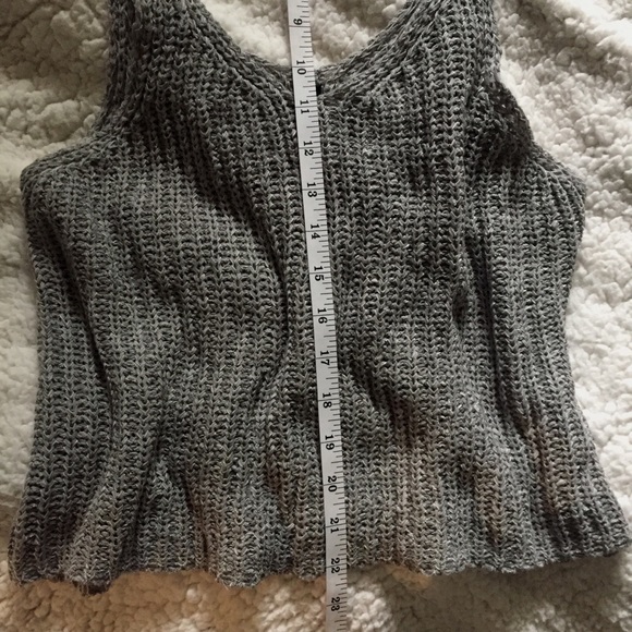 Gray knit tank - Picture 7 of 7